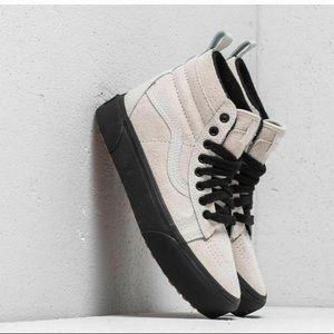 Vans Sk8-Hi MTE Platform- Moonbeam. Ws 7.5